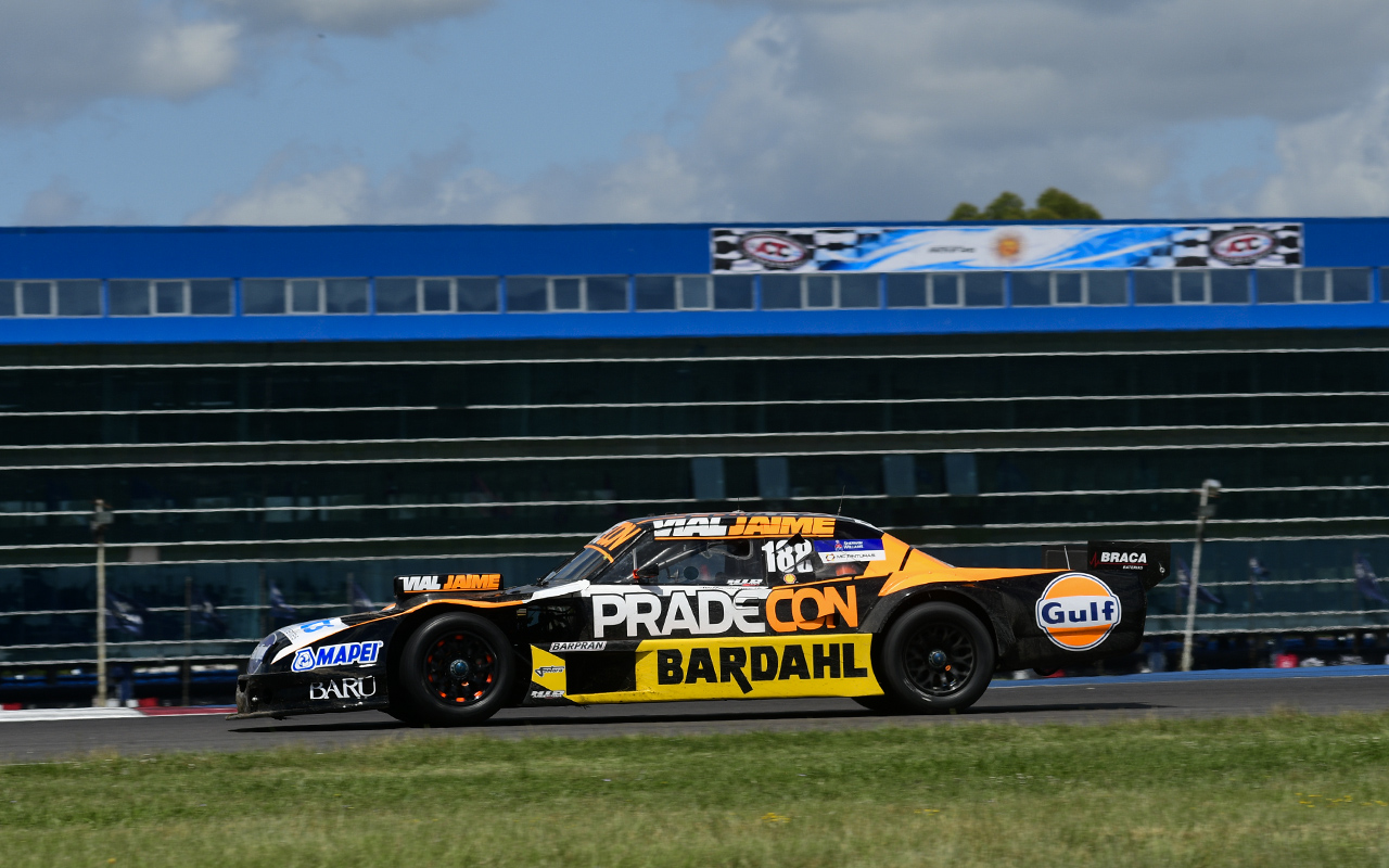 Pradecon Racing junto a Gulf, por primera vez en el TC 2024